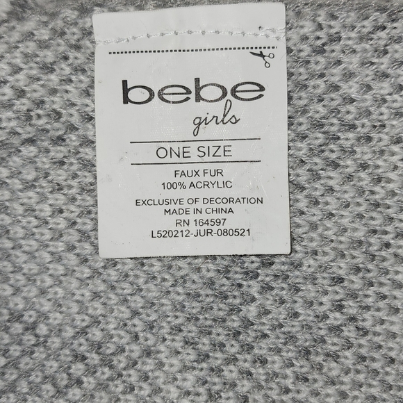 Black FRIDAY Sale  bebe Animal Print Faux Fur Acrylic Scarf - Picture 2 of 3